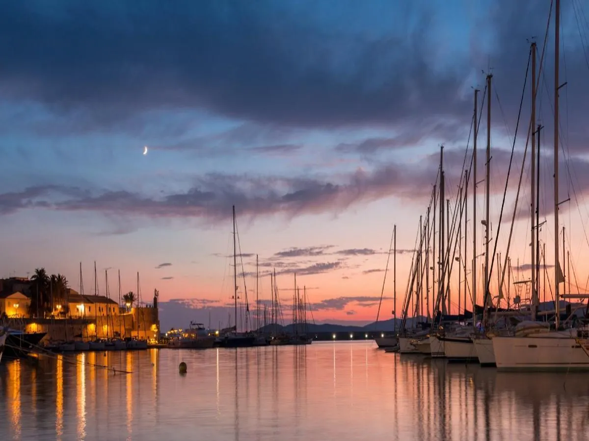 Alma Di Alghero Apartments